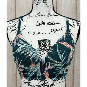 PINK‎ Victoria's Secret Date Lace Bra Size Medium Push-Up Pigeonnant Rendez Vous